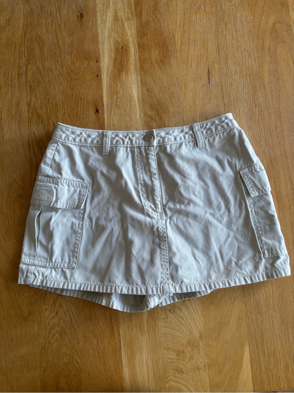 Women’s Cargo Short Skort in Light Beige